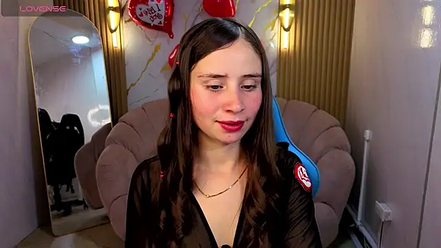 Snapshot of Ariana18_b chatting on 02.23.26 Ariana18 b online show from 02.23.26