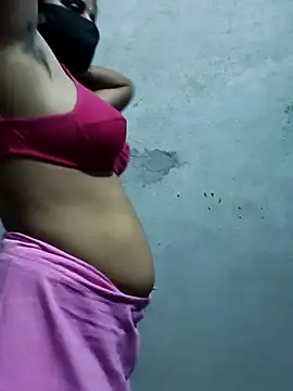 Snapshot of Sexy_khushi19 chatting on 02.04.26 Sexy khushi19 online show from 02.04.26