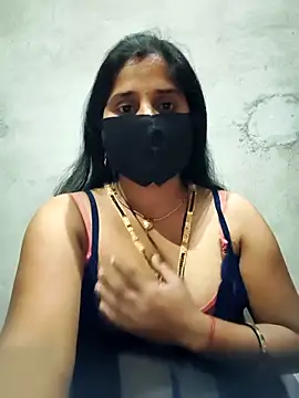 Snapshot of Sexy_khushi19 chatting on 02.25.26 Sexy khushi19 online show from 02.25.26