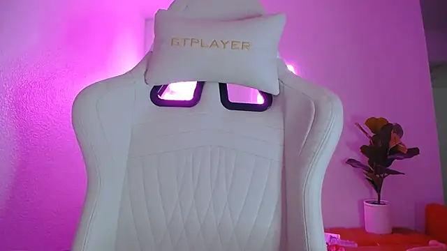 groovynights online show from 02.10.25