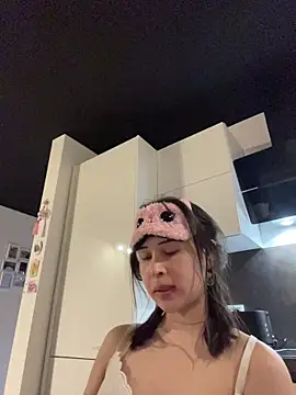 Just-Lilly online show from 03.26.26