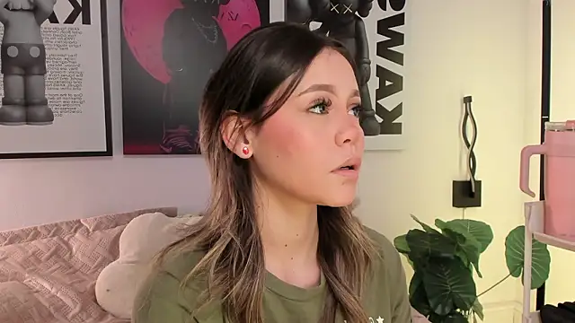 Hey lucy   online show from 03.12.26