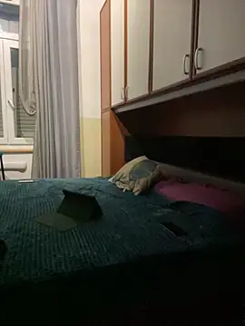 Snapshot of IRISKOSU chatting on 03.14.26 IRISKOSU online show from 03.14.26