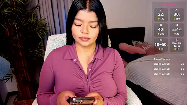 Snapshot of moonhelen chatting on 02.15.26 moonhelen online show from 02.15.26