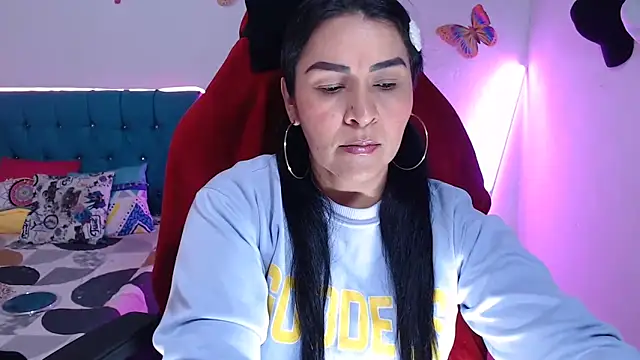 hotsweet-69 online show from 04.29.26