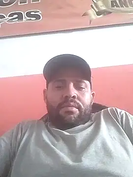 pau-de-ourod online show from 04.14.26