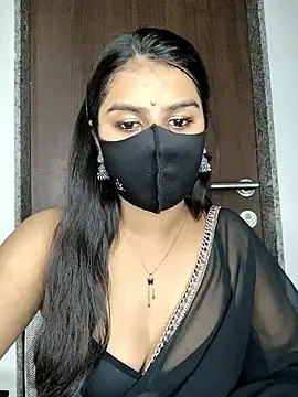 Snapshot of Alix_cuti chatting on 05.07.26 Alix cuti online show from 05.07.26