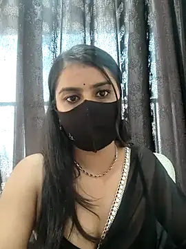 Snapshot of Alix_cuti chatting on 05.19.26 Alix cuti online show from 05.19.26