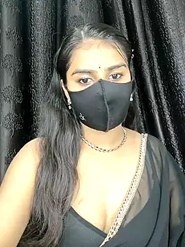 Snapshot of Alix_cuti chatting on 05.24.26 Alix cuti online show from 05.24.26
