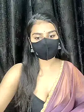 Snapshot of Alix_cuti chatting on 05.26.26 Alix cuti online show from 05.26.26