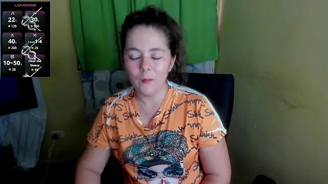 LuciaMiilf online show from 06.25.26