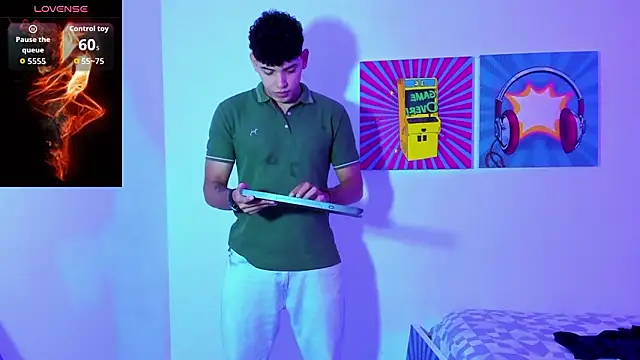 Snapshot of justin_payn14 chatting on 02.10.26 justin payn14 online show from 02.10.26