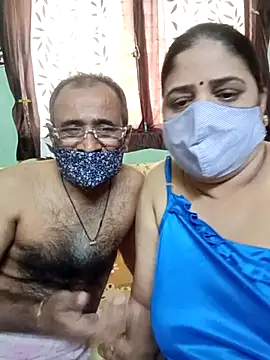 HoneyHush online show from 02.09.26