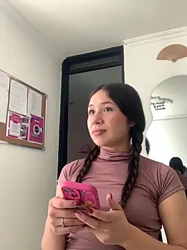 Snapshot of DULCE_MARIA_EF chatting on 02.27.26 DULCE MARIA EF online show from 02.27.26