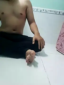 Amayuri online show from 04.22.26