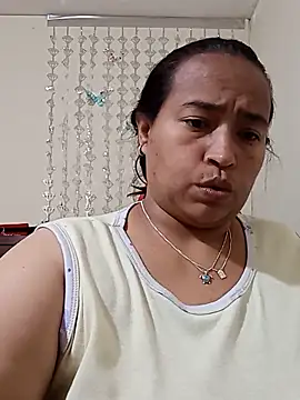 Snapshot of BustySexy_Nataly chatting on 05.12.26 BustySexy Nataly online show from 05.12.26