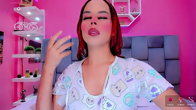 ManuelaJohnson online show from 04.11.26