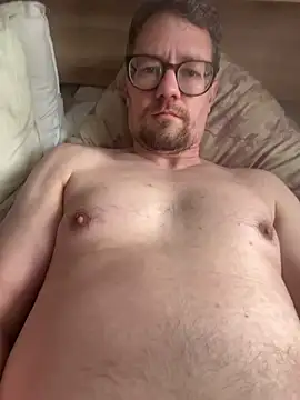 twankletoes1234 online show from 04.02.26