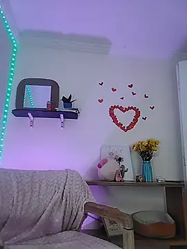 Snapshot of LilaRvsh chatting on 02.16.26 LilaRvsh online show from 02.16.26