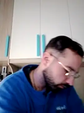 Snapshot of no-name15 chatting on 02.14.26 no-name15 online show from 02.14.26