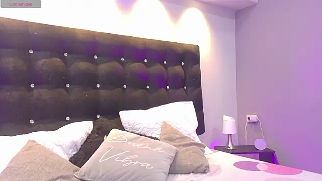 Aitana Oliveira online show from 02.07.26