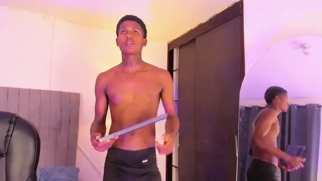 Snapshot of im_oleiderr chatting on 02.08.26 im oleiderr online show from 02.08.26