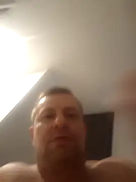 Snapshot of Julienmiranda chatting on 02.08.26 Julienmiranda online show from 02.08.26