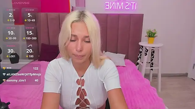 MIla Stunning online show from 06.11.26