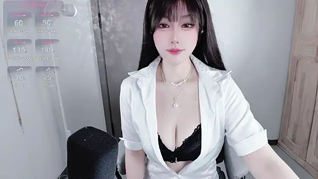 Snapshot of 77-rororo chatting on 02.28.26 77-rororo online show from 02.28.26