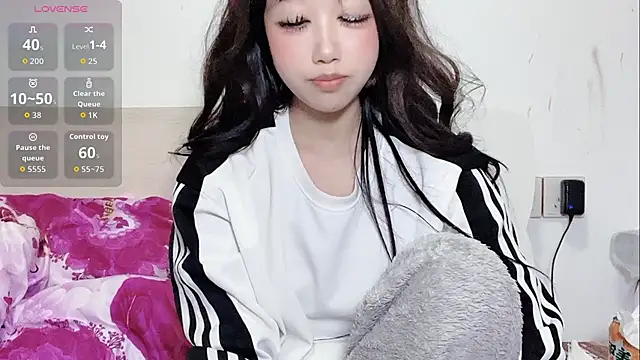 Snapshot of qilaile chatting on 02.03.26 qilaile online show from 02.03.26