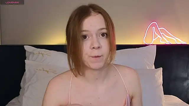 AliceYummy online show from 04.19.26