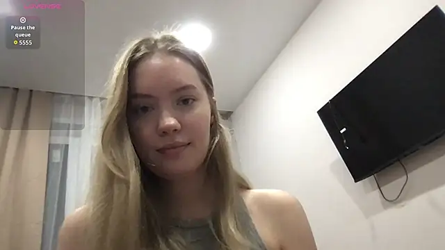 lola boo online show from 02.17.26