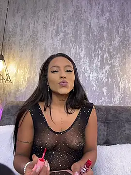 Snapshot of Alahia_Betancurr chatting on 07.31.26 Alahia Betancurr online show from 07.31.26