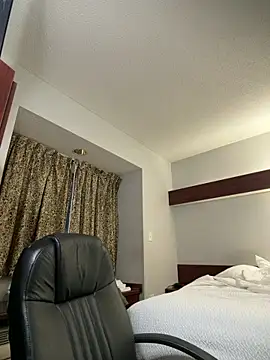 Snapshot of Suavea757 chatting on 03.16.26 Suavea757 online show from 03.16.26