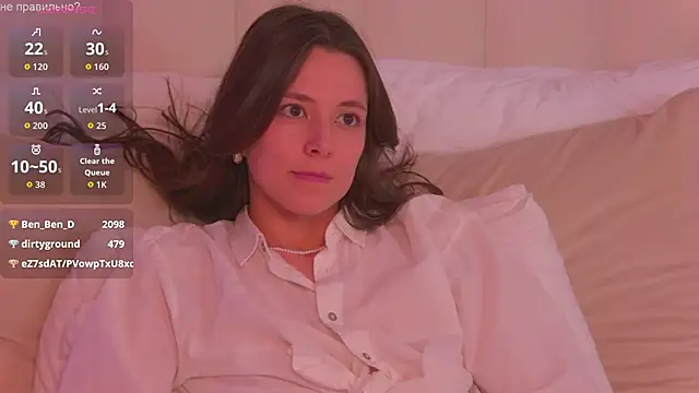 Snapshot of AlisseMoore chatting on 04.06.26 AlisseMoore online show from 04.06.26