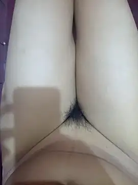 Snapshot of dallm5 chatting on 04.10.26 dallm5 online show from 04.10.26