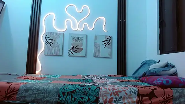 Snapshot of Miss_Merrie chatting on 02.26.26 Miss Merrie online show from 02.26.26