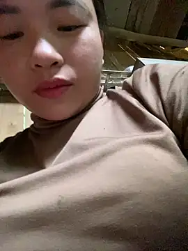 Snapshot of Myimy chatting on 02.25.26 Myimy online show from 02.25.26