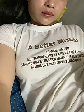 Snapshot of Myimy chatting on 02.27.26 Myimy online show from 02.27.26