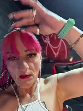 Karolaiin LS online show from 02.04.26