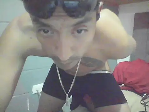 Snapshot of FierrudoMora777 chatting on 05.18.26 FierrudoMora777 online show from 05.18.26