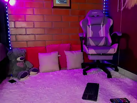 cristalprincess  online show from 03.04.26