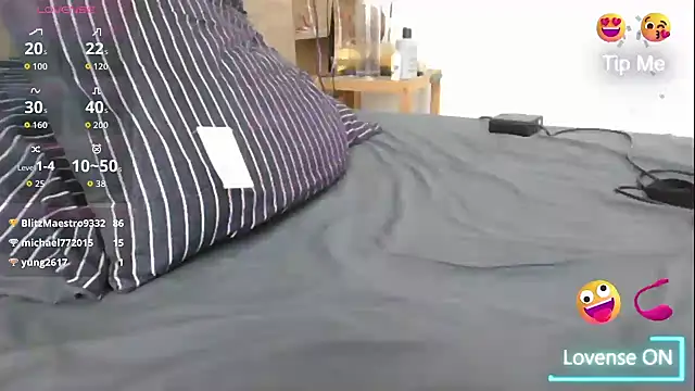 Snapshot of gold221298 chatting on 03.02.26 gold221298 online show from 03.02.26