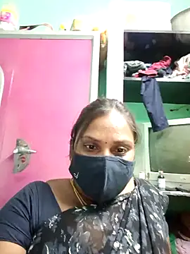 Snapshot of Tamil_Hot_Nisha chatting on 02.08.26 Tamil Hot Nisha online show from 02.08.26