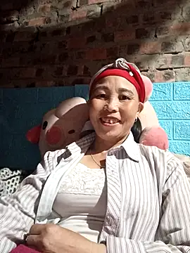 lena-cute online show from 02.22.26