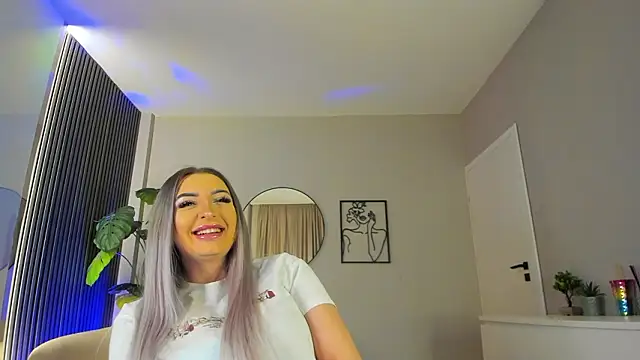 Snapshot of MissObsidian chatting on 02.09.26 MissObsidian online show from 02.09.26