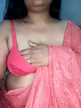 Snapshot of Miss-Prity chatting on 04.25.26 Miss-Prity online show from 04.25.26