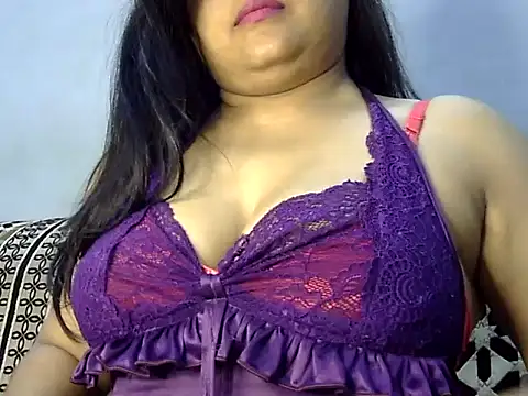 Snapshot of Miss-Prity chatting on 05.07.26 Miss-Prity online show from 05.07.26