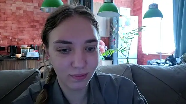 Snapshot of alice_charm_ chatting on 05.03.26 alice charm online show from 05.03.26
