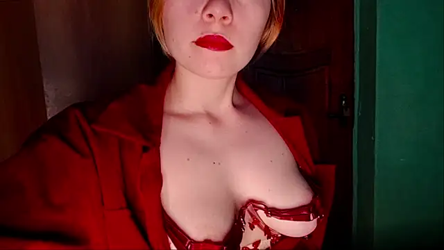 Snapshot of MillyVillage chatting on 02.08.26 MillyVillage online show from 02.08.26